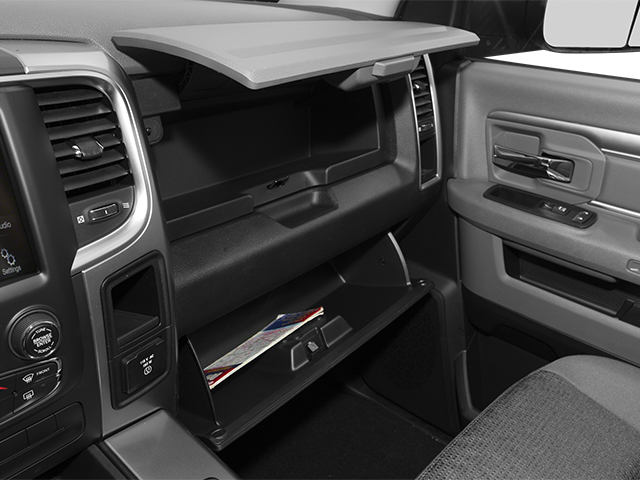 2013 RAM 1500 SLT