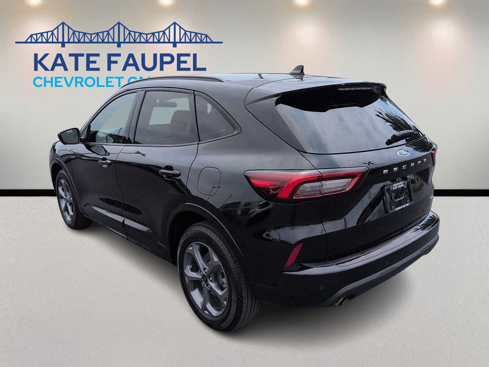 2023 Ford Escape ST-Line Select
