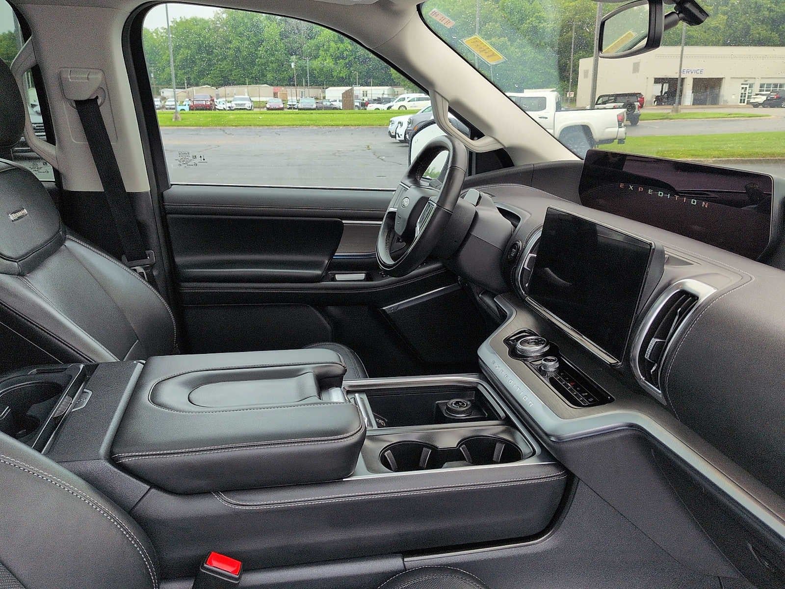 2025 Ford Expedition Max Platinum