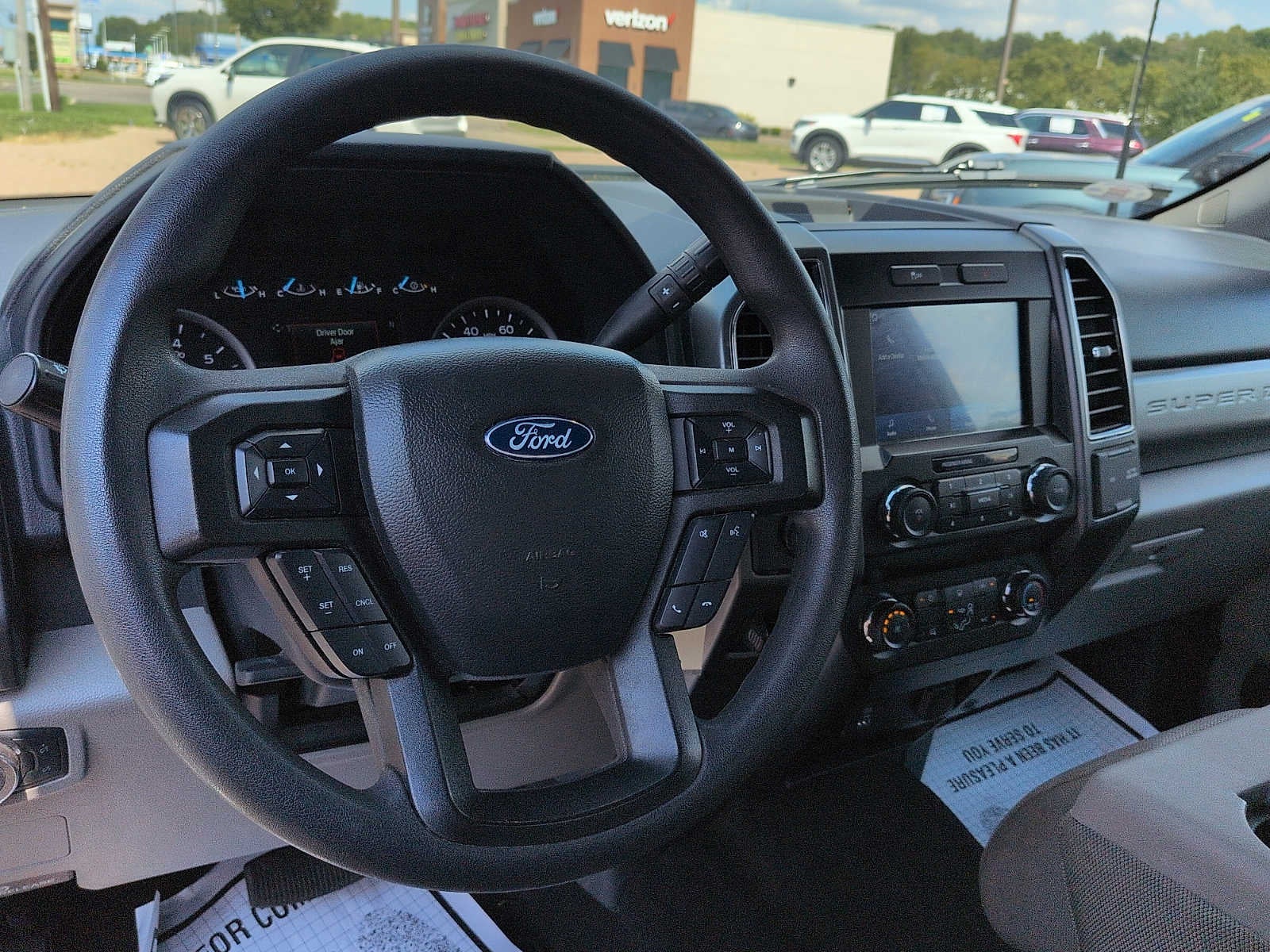 2022 Ford Super Duty F-250 SRW XLT