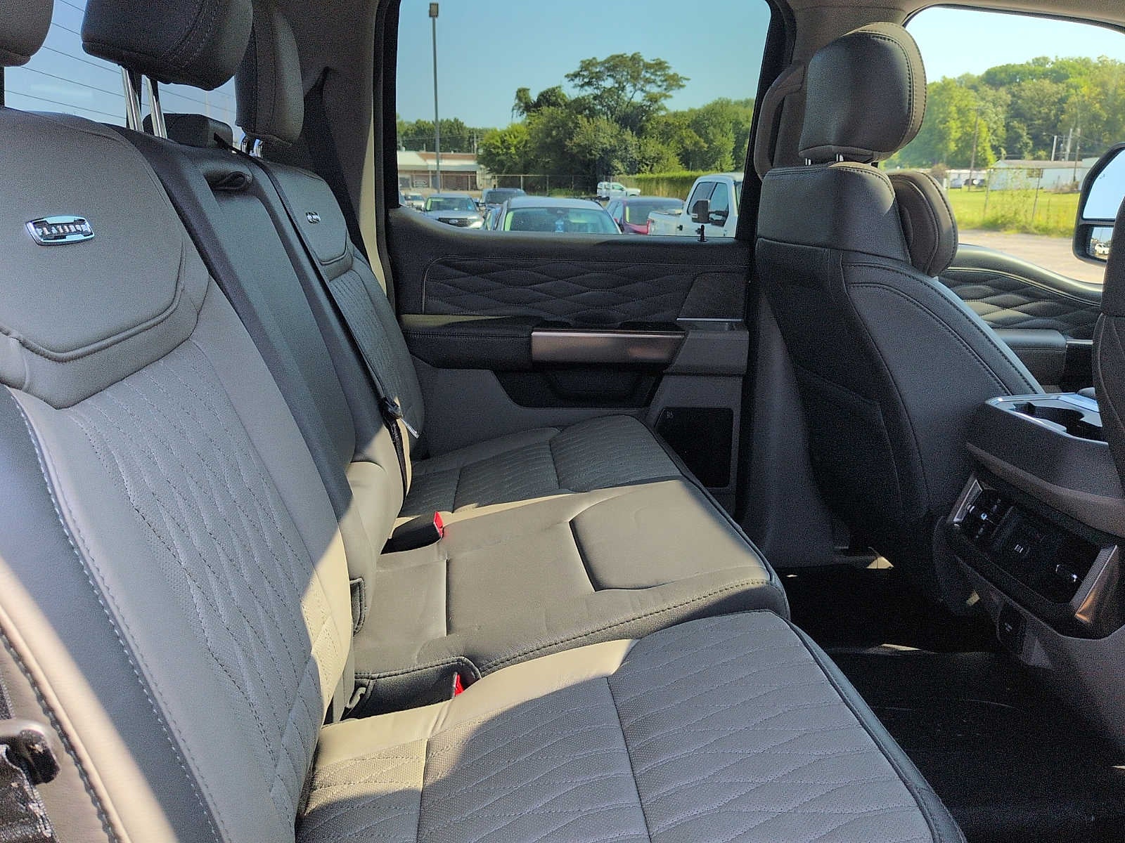 2026 Ford Super Duty F-450 Pickup Platinum