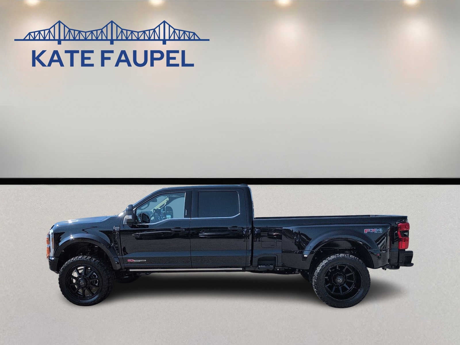 2026 Ford Super Duty F-450 Pickup Platinum