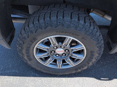 2025 GMC Sierra 1500 AT4