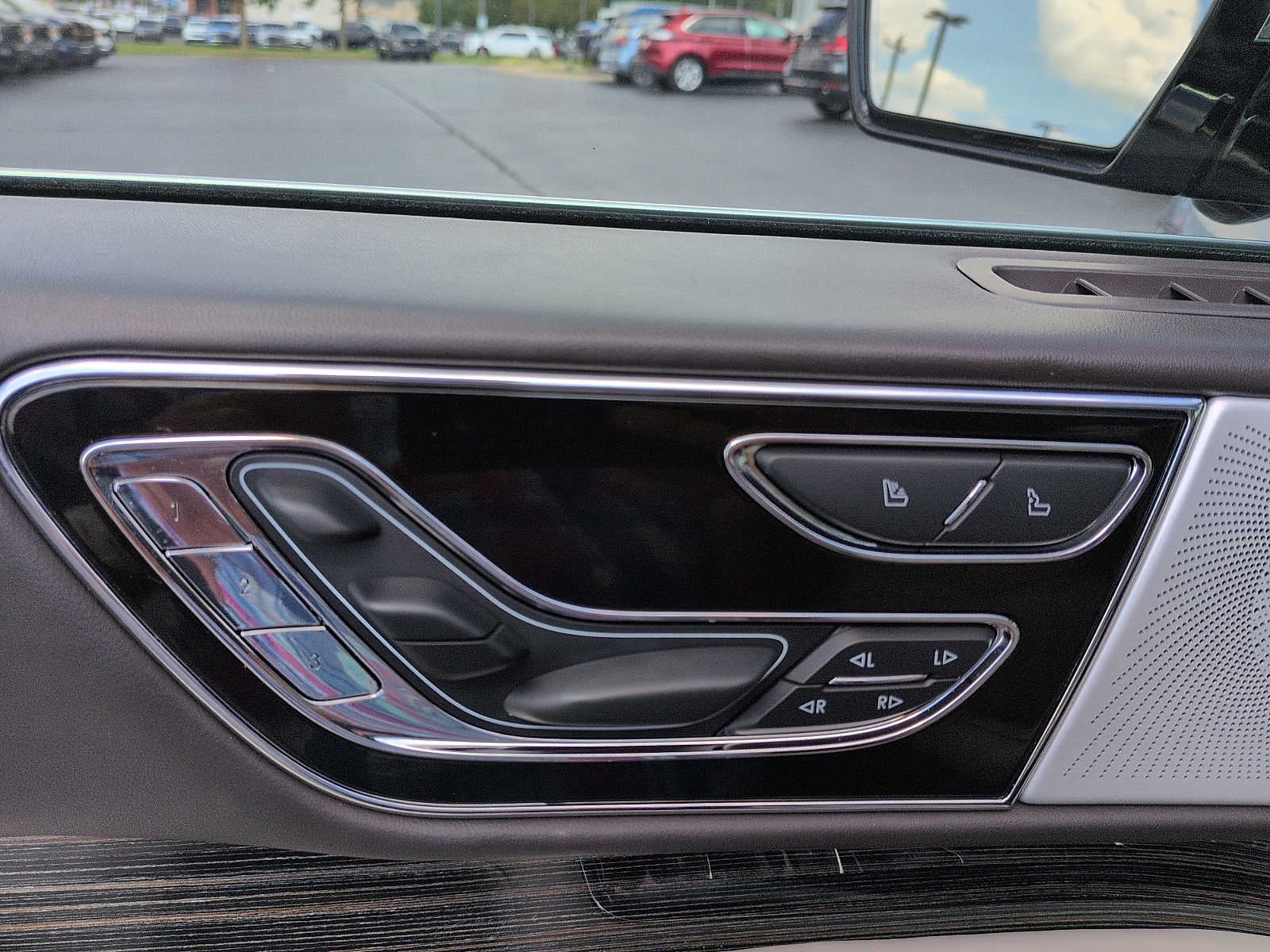 2024 Lincoln Navigator Black Label