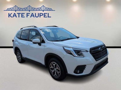 2024 Subaru Forester Premium