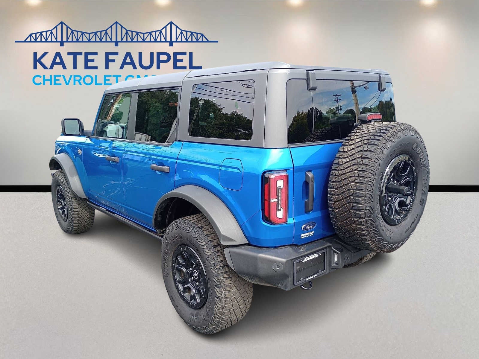 2023 Ford Bronco Base