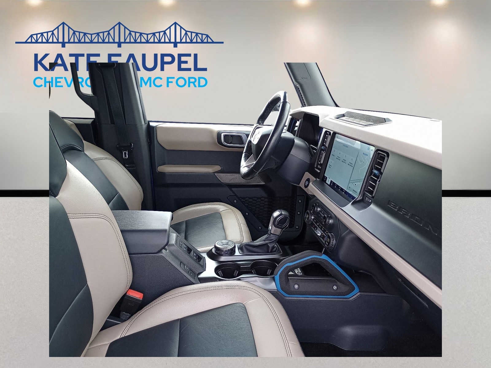 2023 Ford Bronco Base