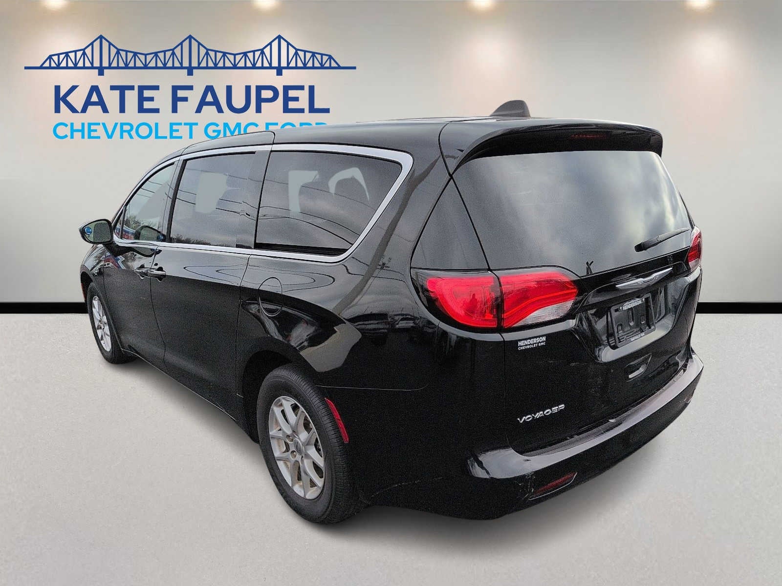 2024 Chrysler Voyager LX
