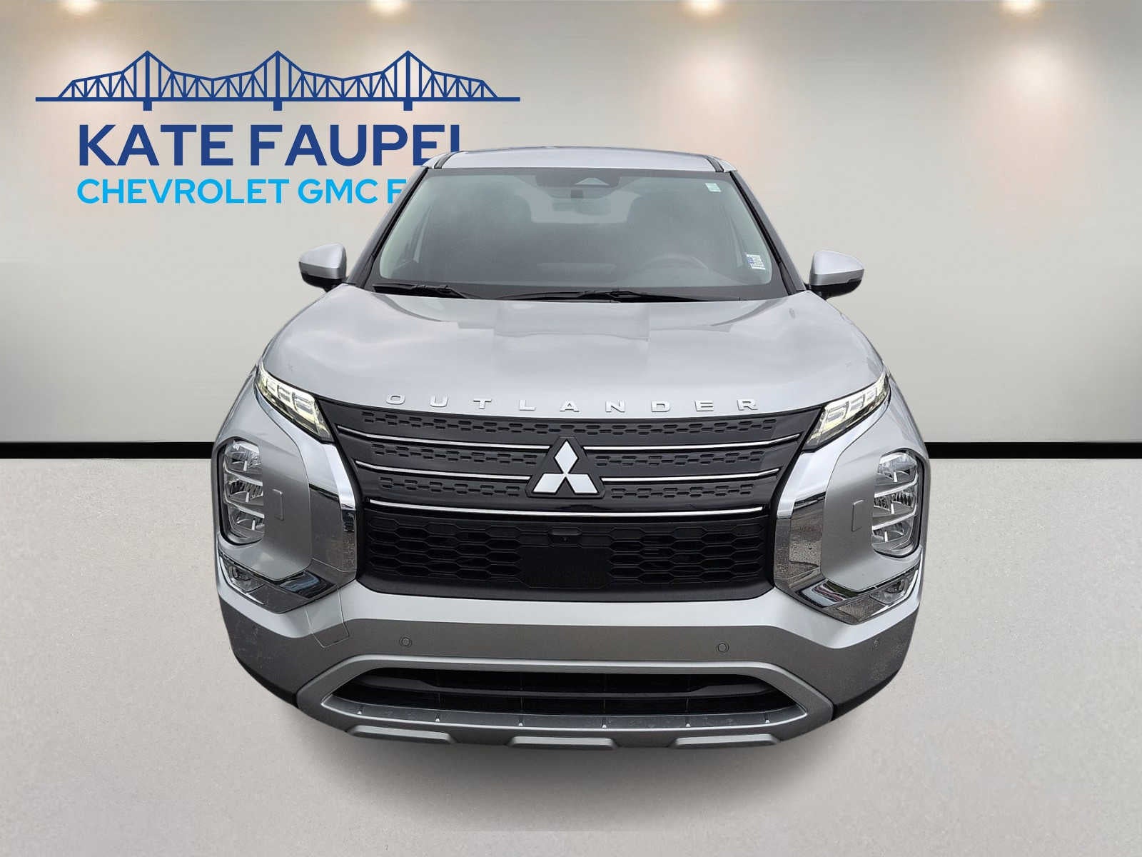2024 Mitsubishi Outlander Plug-In Hybrid SE