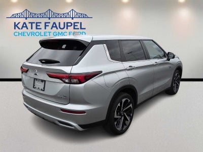 2024 Mitsubishi Outlander Plug-In Hybrid SE