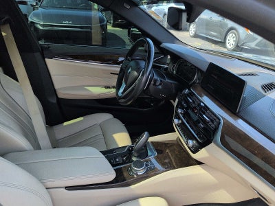 2018 BMW 5 Series 530i