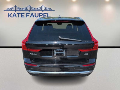 2023 Volvo XC60 Plus Bright Theme