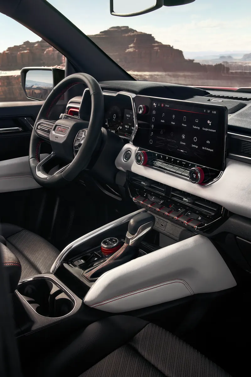 2026 GMC Canyon infotainment system at Kate Faupel GMC in Henderson KY